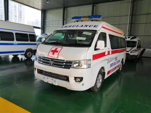 國六福田G9轉(zhuǎn)運(yùn)型救護(hù)車